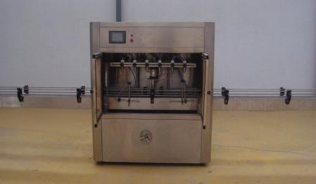 泓聚包裝機(jī)械供應(yīng)便宜的小型半自動灌裝機(jī)/采購小型半自動灌裝機(jī)