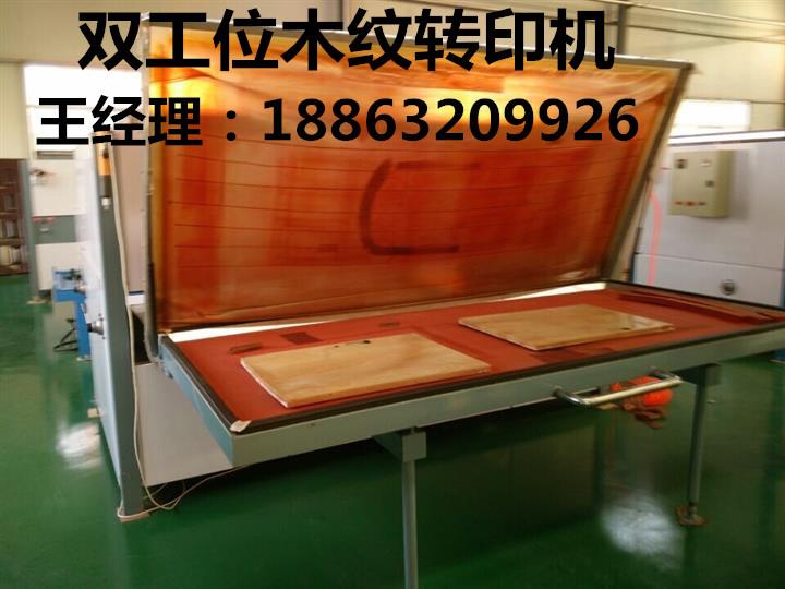 鋼板門木紋轉(zhuǎn)印機，普通轉(zhuǎn)印紙普通塑粉。