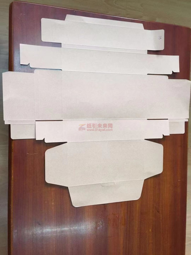 求購(gòu)飛機(jī)盒